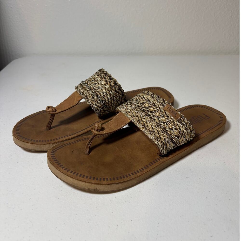 Flojos Women's Size 11 Gracia Hooded Thong Sandal Woven Overlay Faux Leather
